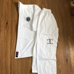 Jujutsu uniform